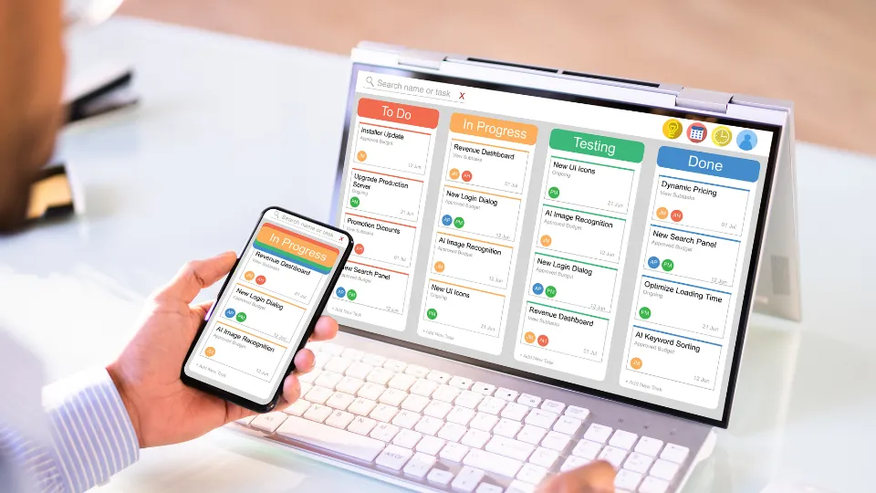 software akuntansi yang sering digunakan di perusahaan